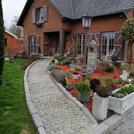 Chambres Chez Nanou Avec Petit Dejeuner Chimay Exterior photo