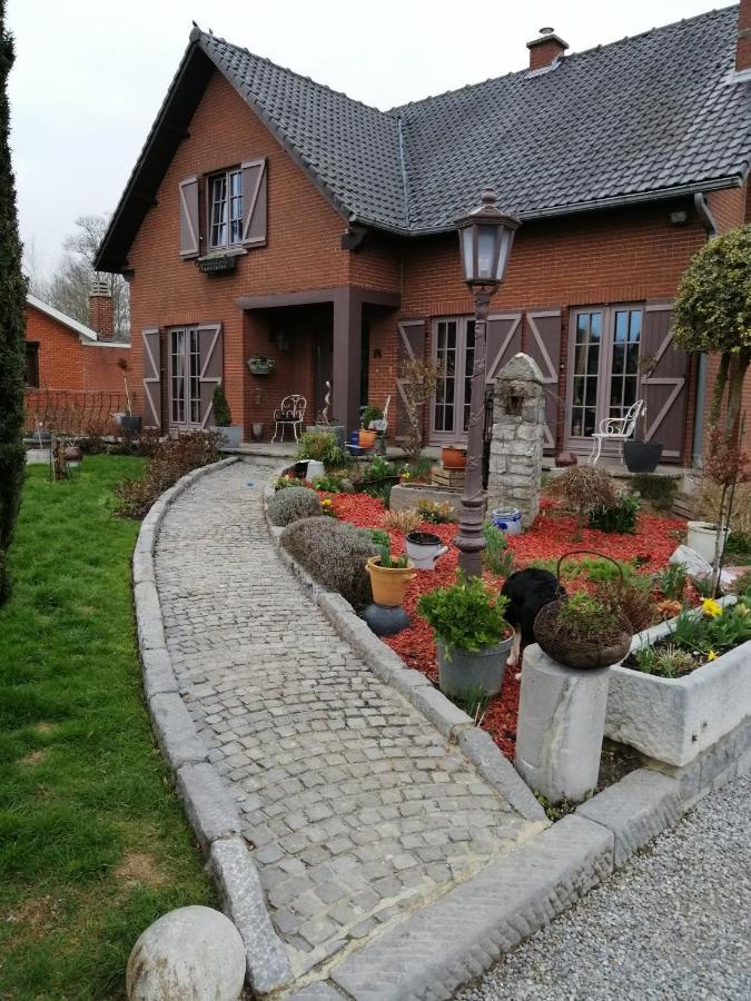 Chambres Chez Nanou Avec Petit Dejeuner Chimay Exterior photo